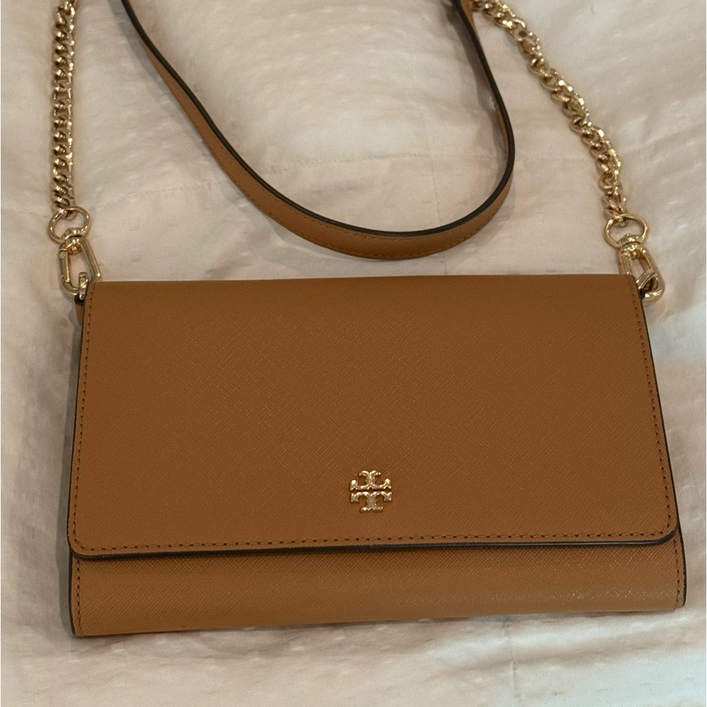 Tory Burch Robinson Chain Wallet